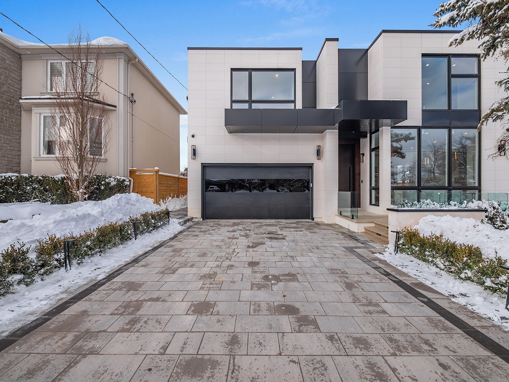 Vicolo Construction